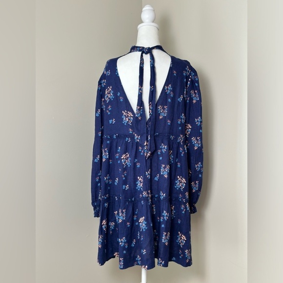 Free People Beautiful Floral Printed Open Back Long Sleeve Mini Dress Size Large - Picture 6 of 10